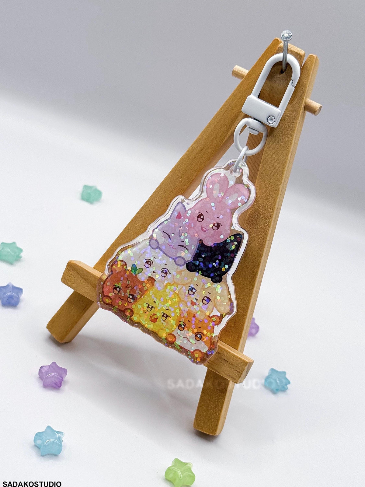 ATEEZ "Aniteez Pile" Acrylic Keychain mit Epoxy & Holo-Glitter-Effekt