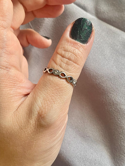 ATEEZ 8 makes 1 Team - Infinity Ring mit Schmucksteinen