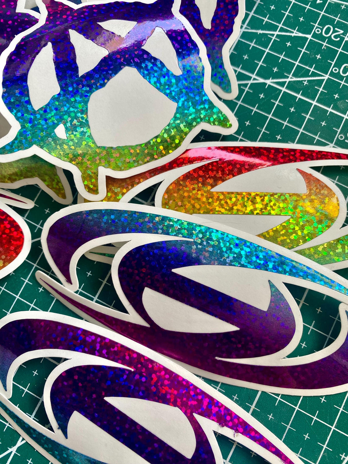 ATEEZ Decal sticker Aufkleber, Regenbogen Holo-Effekt