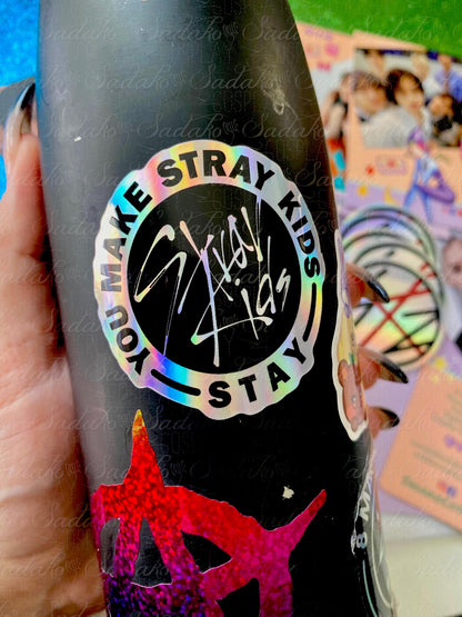 Stray Kids Logo Vinyl Sticker mit Holo-Laser-Effekt