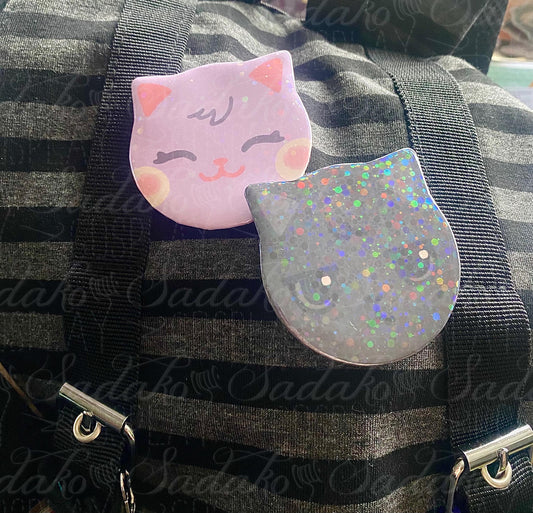 Wooyoung & San Katzen Glitzer Button Pin, WooSan ateez ATINY Atz, k-Pop cat shaped