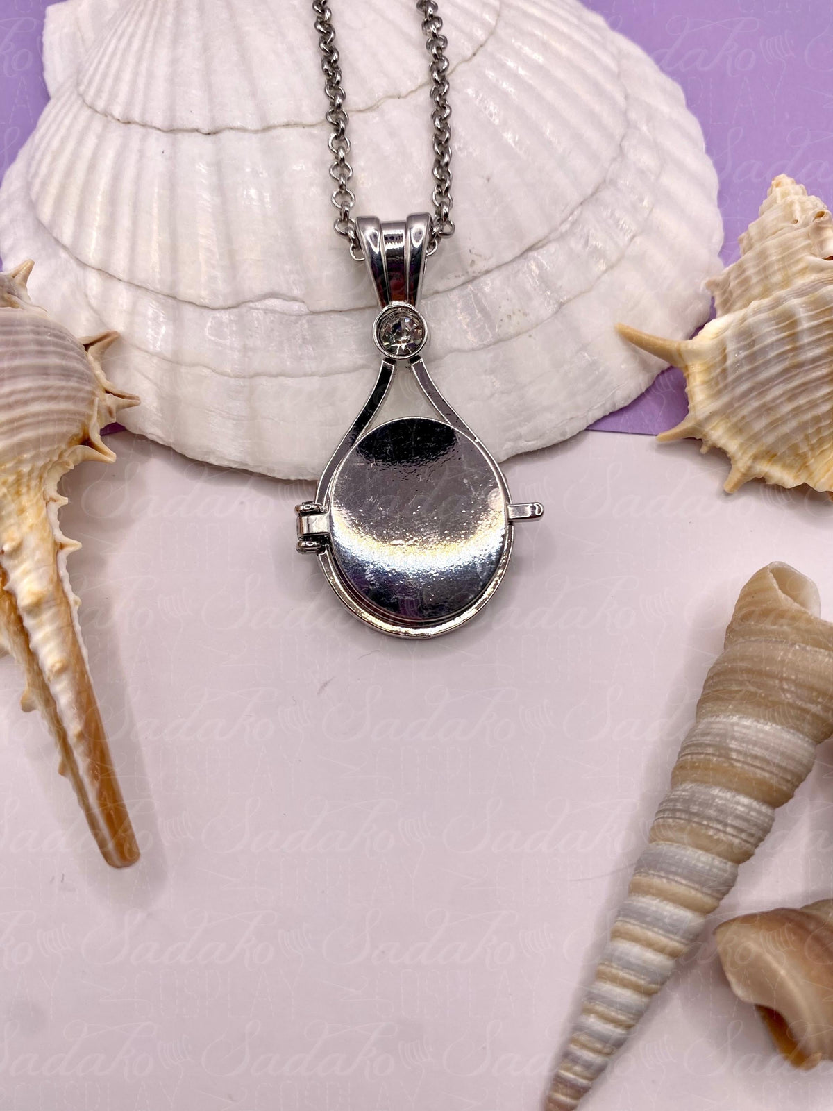 Meerjungfrau Schmuck Amulett silbern mit farbigem Stein, H2O just add water