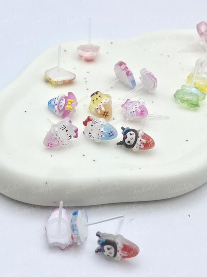 Mix & Match Sanrio Mini Ohrstecker - Resin Acryl charms mit Kunststoff Stecker, Ohrringe Ear Studs