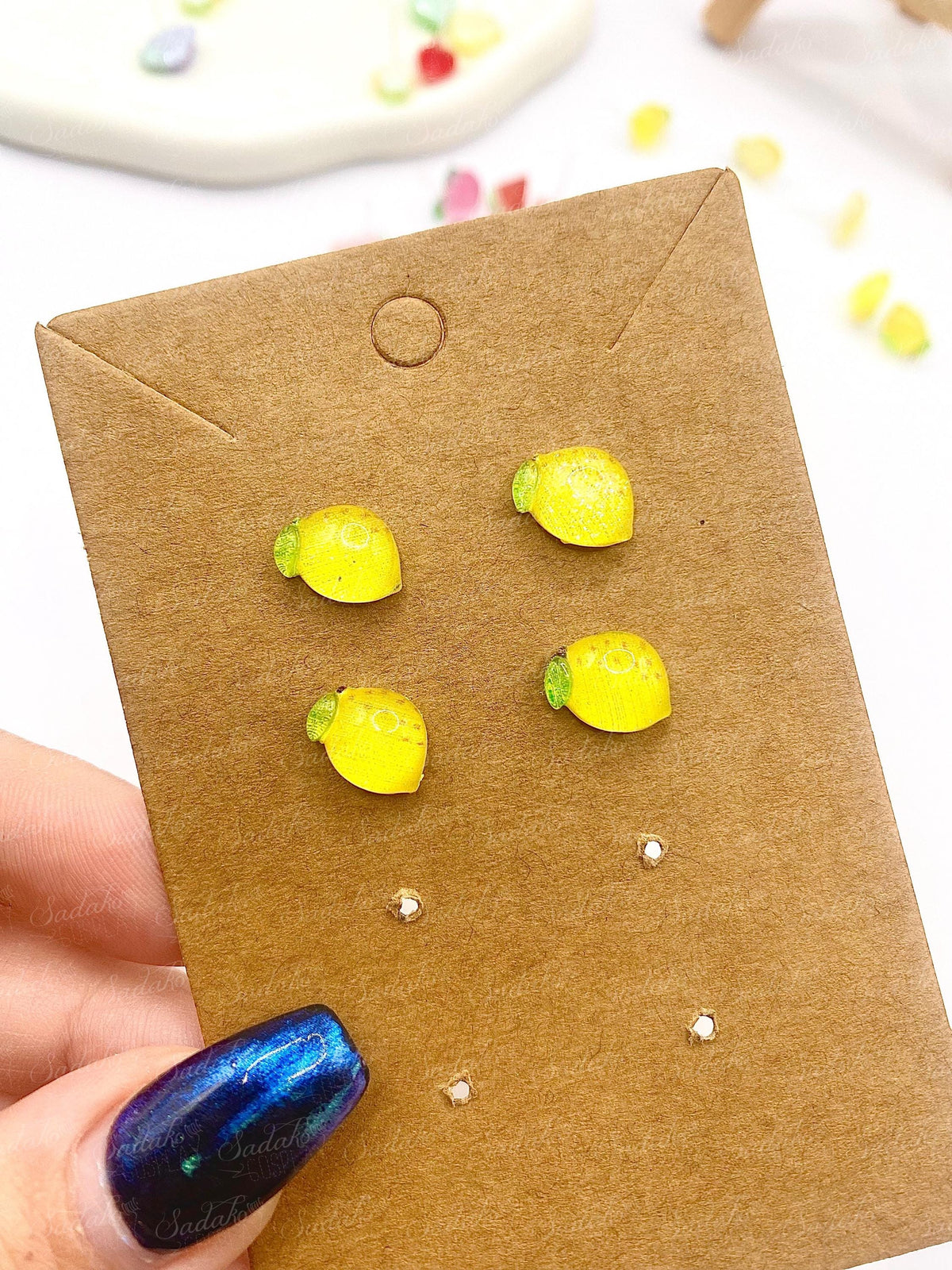 ATEEZ Lemon Drop Mini Ohrstecker - Resin Acryl charms mit Kunststoff Stecker, Ohrringe Ear Studs, ATINY