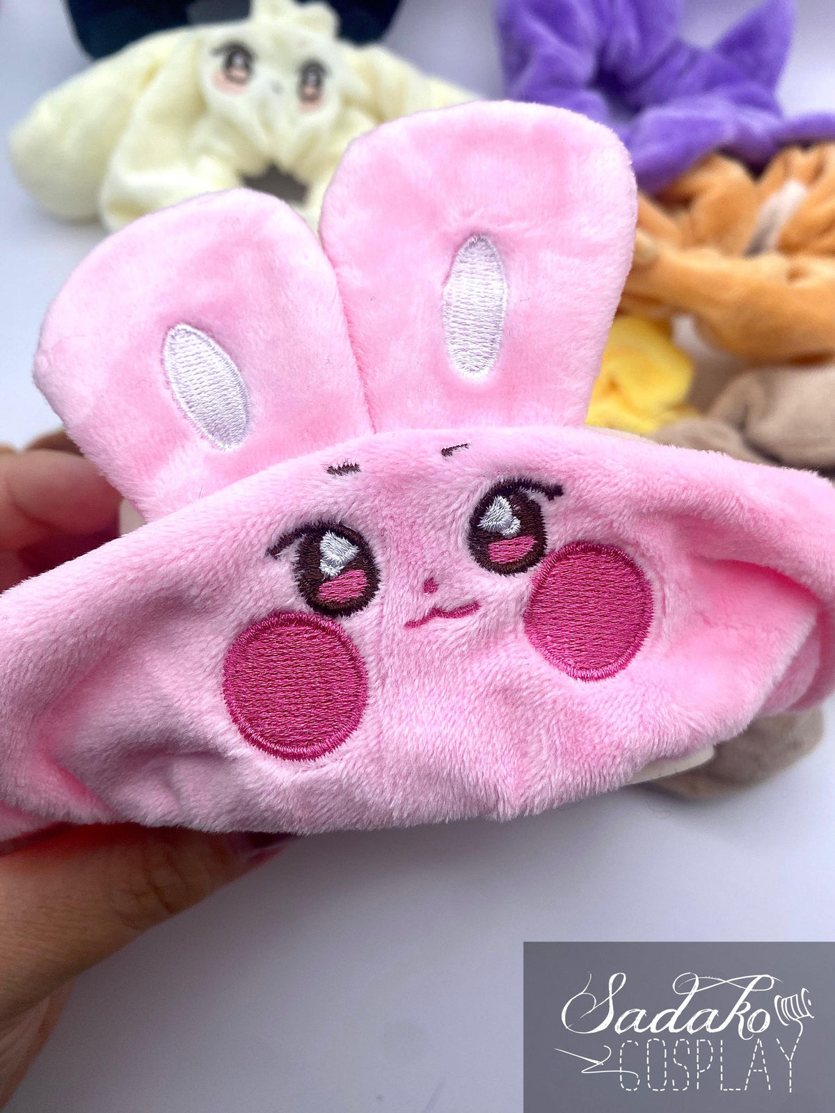ATEEZ Aniteez Design Plush Scrunchie / Haargummi