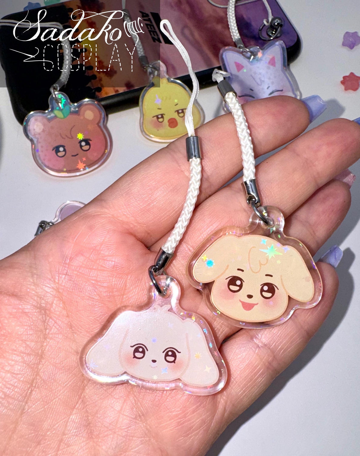 ATEEZ "Aniteez" Phone Charm Keychain mit Holo-Stern-Effekt