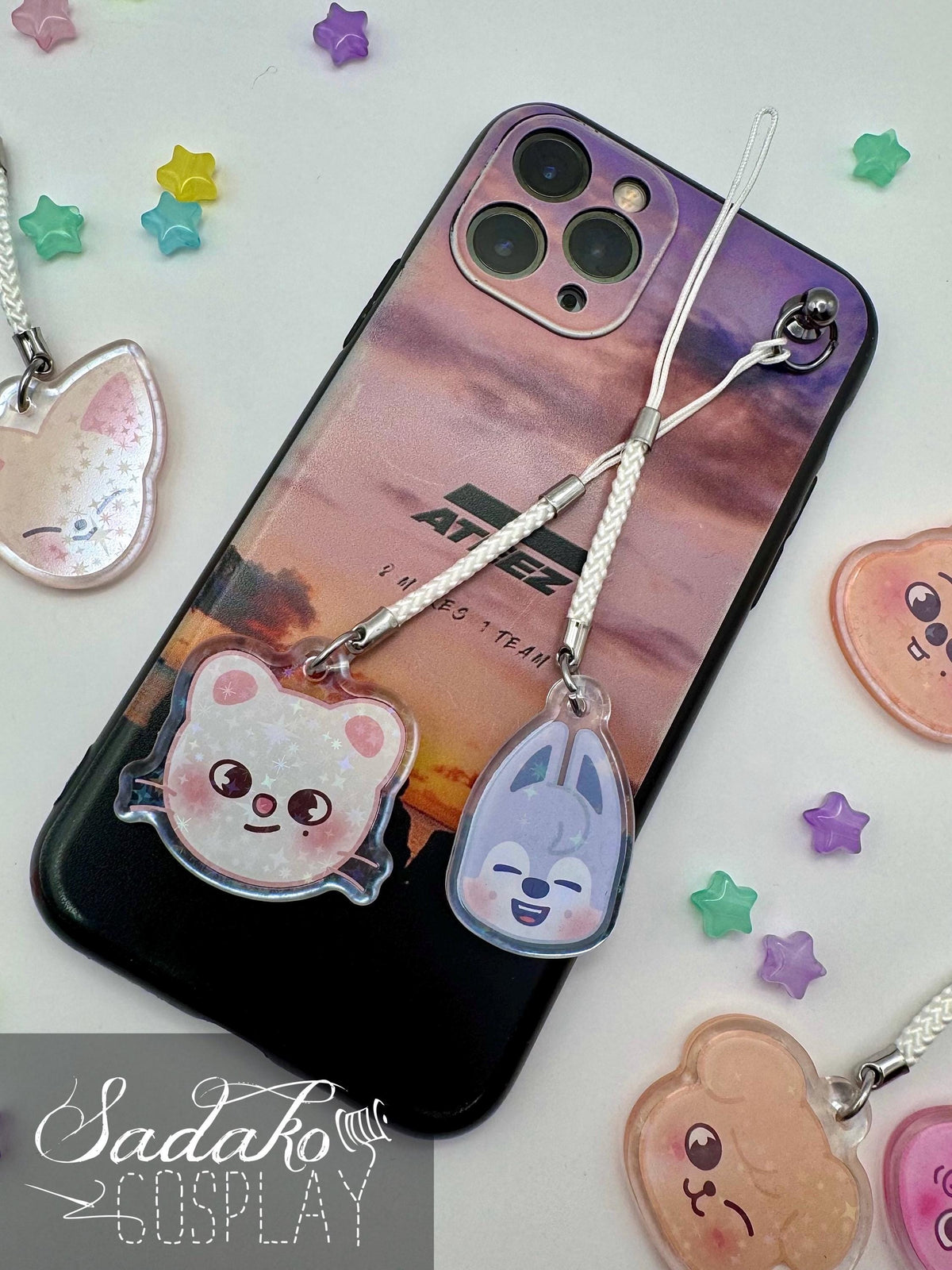 Stray Kids "SKZOO" Phone Charm Keychain mit Holo-Stern-Effekt