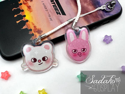 Stray Kids "SKZOO" Phone Charm Keychain mit Holo-Stern-Effekt