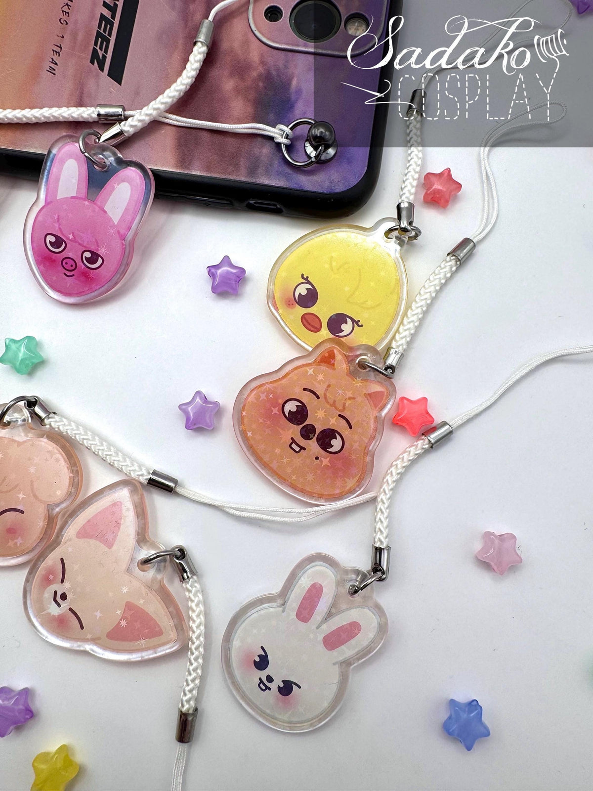 Stray Kids "SKZOO" Phone Charm Keychain mit Holo-Stern-Effekt