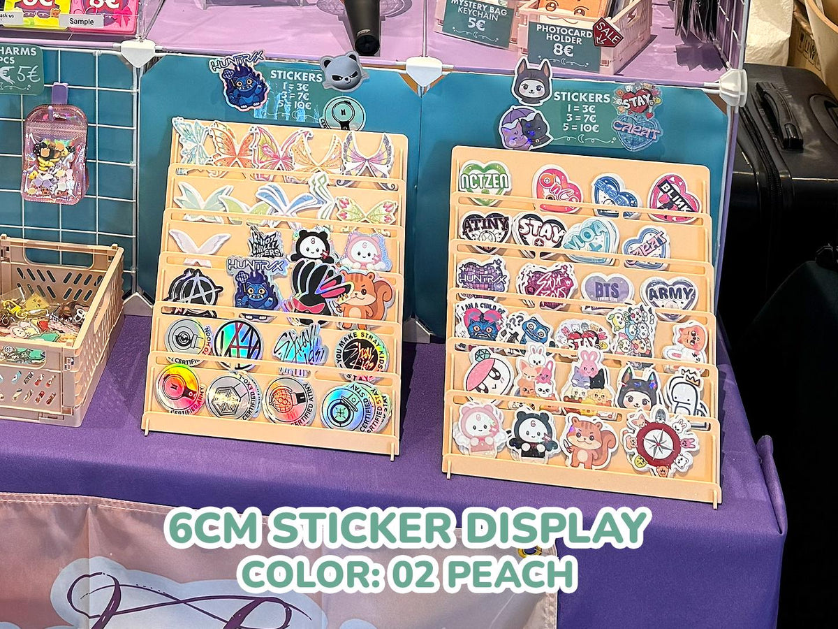 Display 3-reihig für 12,5cm Sticker, Postkarten, Prints 30 & 40cm Breite - Aufsteller, Ständer für Convention Artist Alley Booth, Marktstand