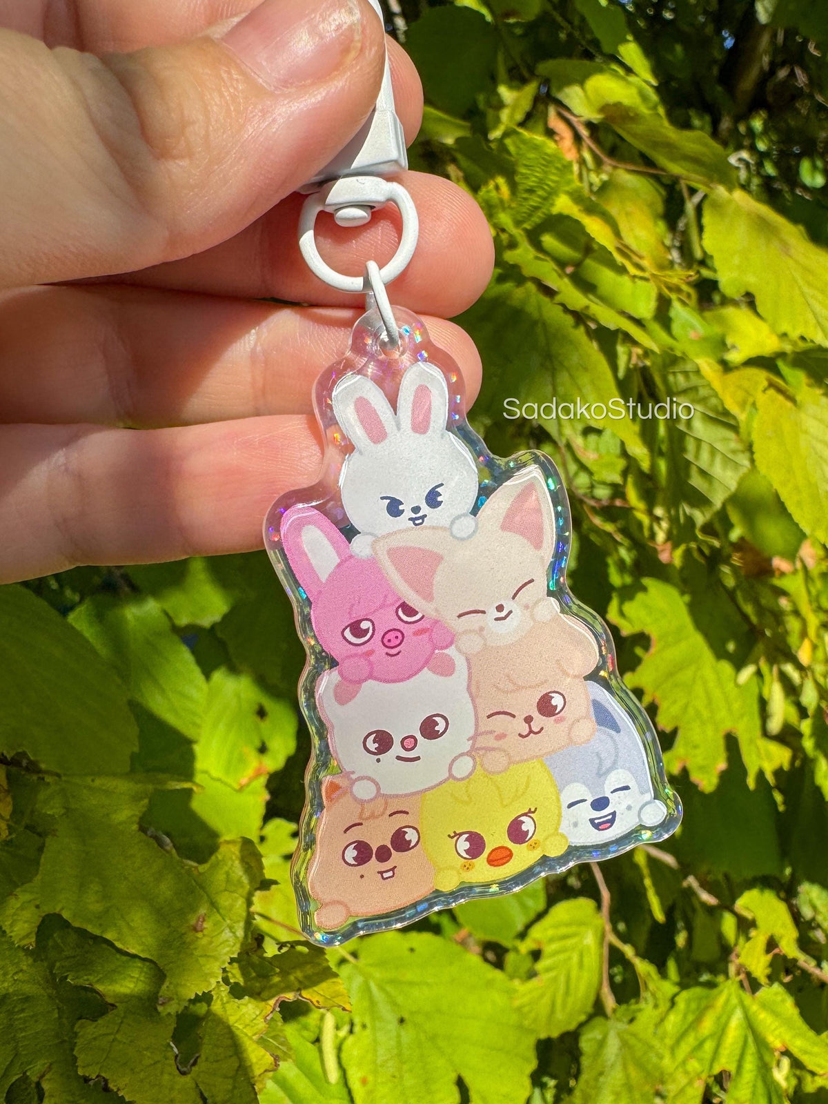 Stray Kids "SKZOO Pile" Acrylic Keychain mit Epoxy & Holo-Glitter-Effekt