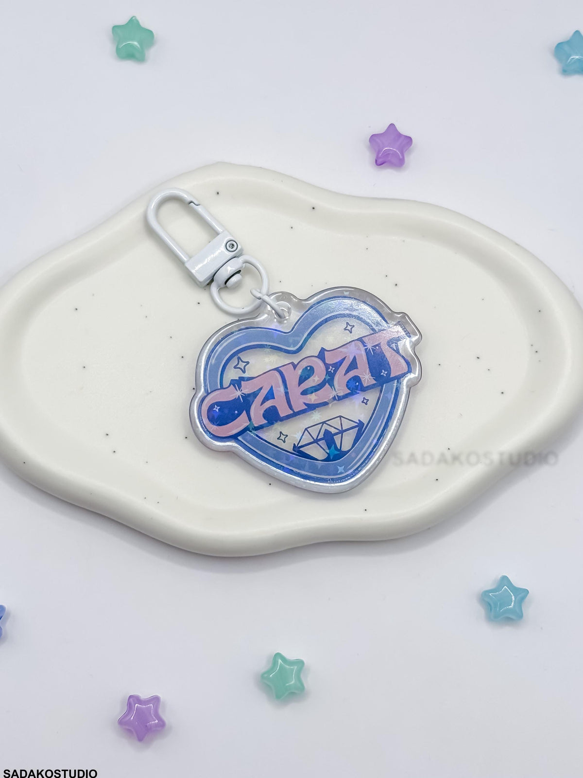 Seventeen & Carat Glitzer Keychain - K-Pop Heart Collection, Acryl Anhänger mit Holo-Effekt
