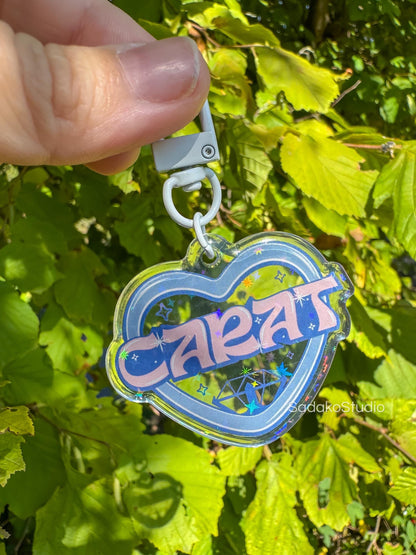 Seventeen & Carat Glitzer Keychain - K-Pop Heart Collection, Acryl Anhänger mit Holo-Effekt