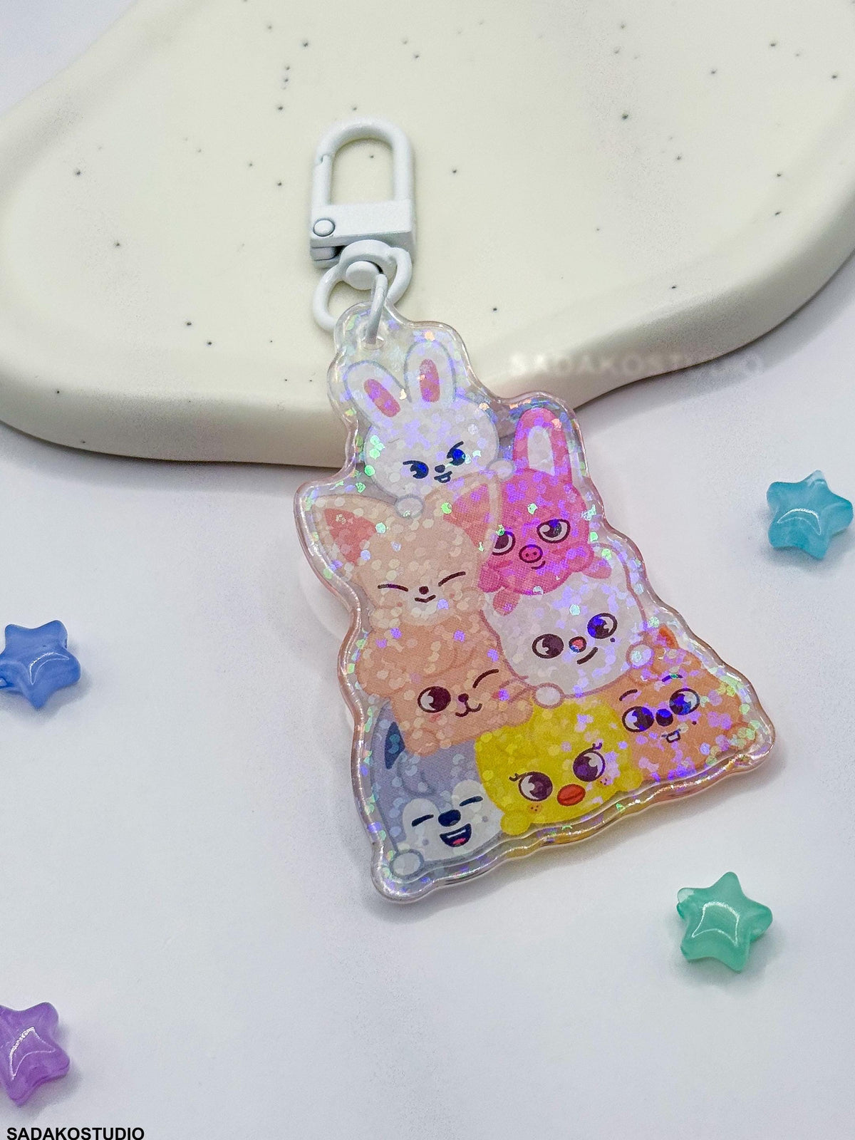 Stray Kids "SKZOO Pile" Acrylic Keychain mit Epoxy & Holo-Glitter-Effekt