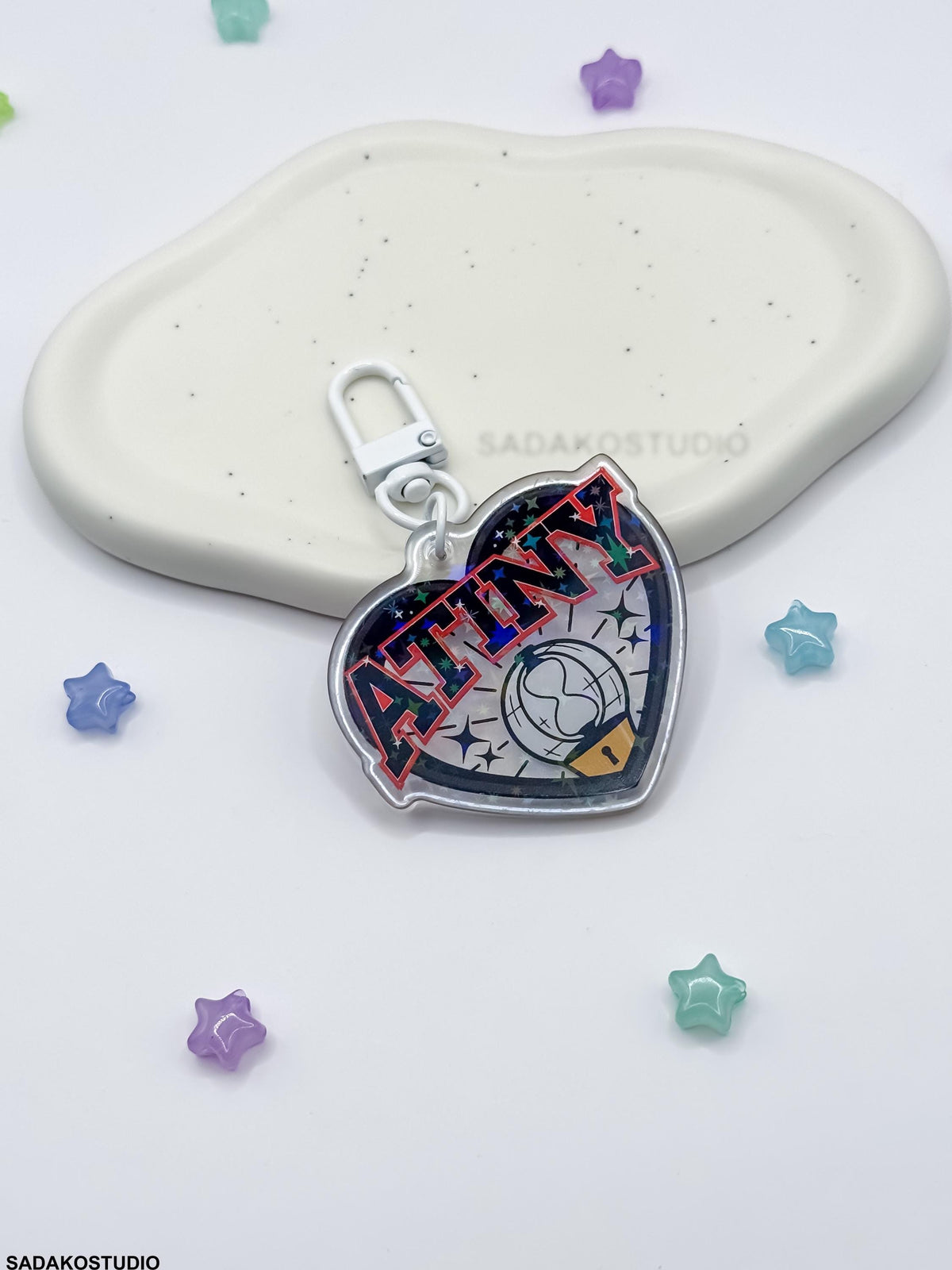 ATEEZ & Atiny Glitzer Keychain - K-Pop Heart Collection, Acryl Anhänger mit Holo-Effekt