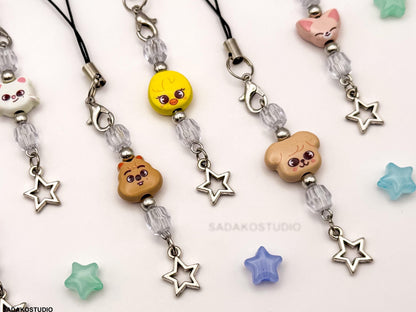 Stray Kids SKZOO Phone Charm | Handgemachter Handyanhänger mit Perlen & Stern | K-Pop Accessoire für STAYs