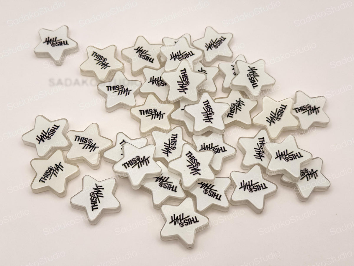 Stray Kids This & That Stern Motivperlen | Weiße Acrylperlen 25 mm | K-Pop DIY Schmuck, Friendship Bracelets und STAY Freebies