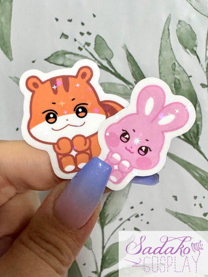 ATEEZ ANITEEZ Mini Sticker - Sitting ANITEEZ, wasserabweisendes Vinyl mit Stern Holo Glitzer, einzeln oder OT8 Set